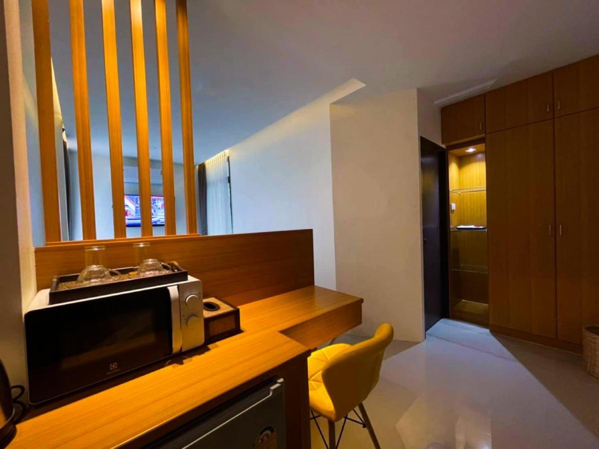 Tj Boutique Hotel Uthai Thani Exterior photo